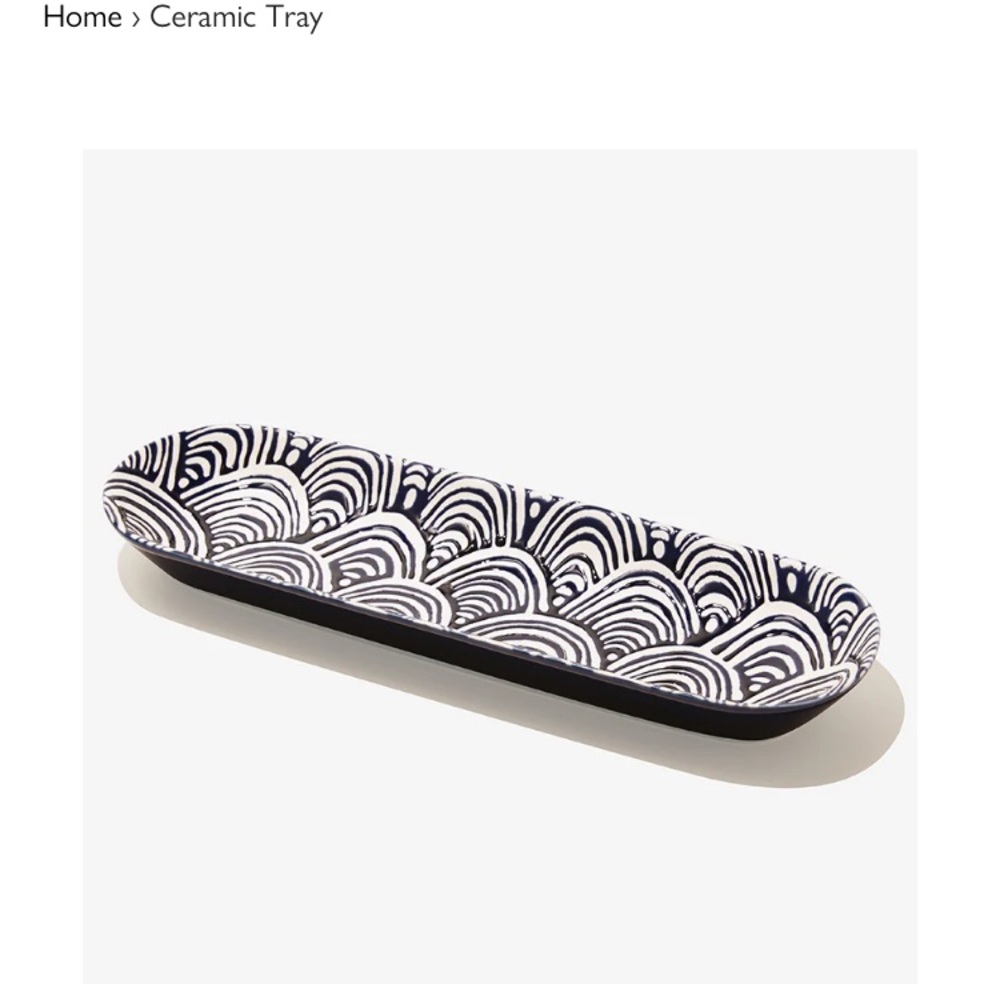 Elegant Black and White Ceramic Tray